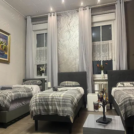 Lejlighed In With Parking *