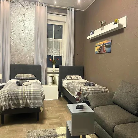 In With Parking Appartement