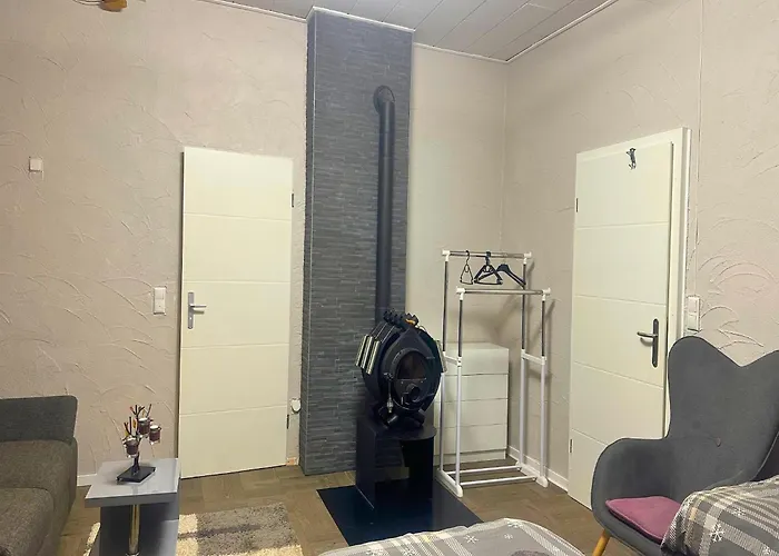 In With Parking Pellingen